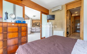 Property slide 31