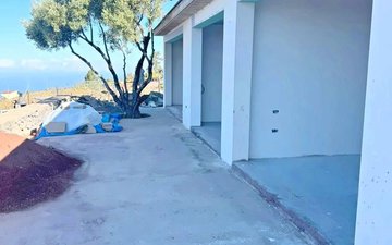 Property slide 23