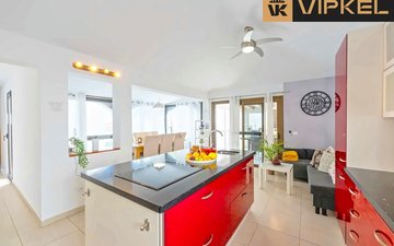 Property slide 27