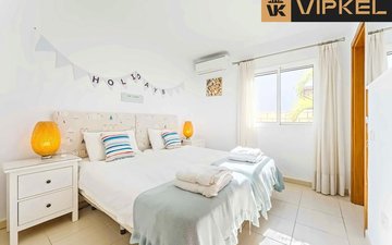 Property slide 21