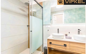 Property slide 24