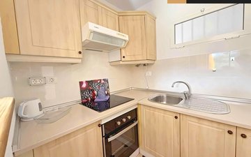Property slide 19