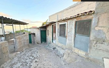 Property slide 37