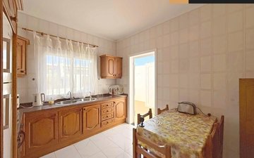 Property slide 50