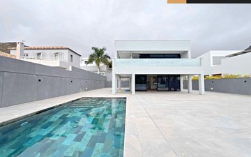 Property slide 38