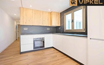 Property slide 16