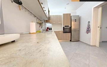 Property slide 44