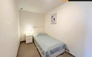 Property slide 16
