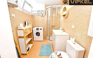 Property slide 35
