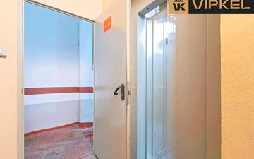 Property slide 25