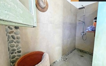 Property slide 44