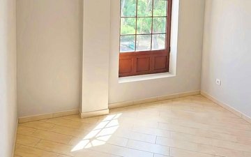 Property slide 8