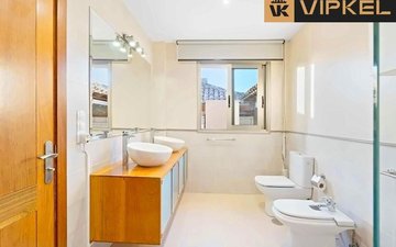 Property slide 41