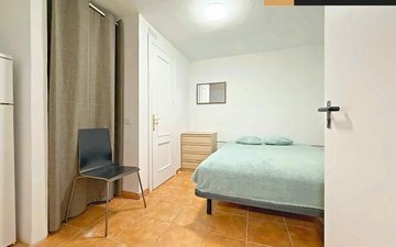 Property slide 24