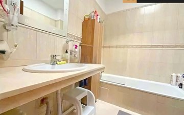 Property slide 30