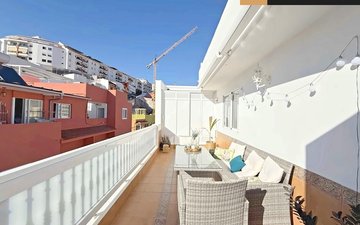 Property slide 32