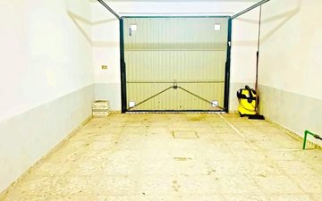 Property slide 15