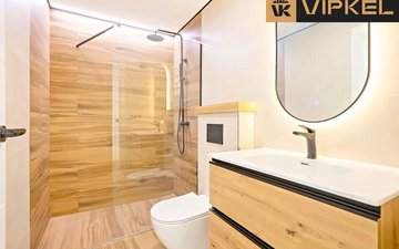 Property slide 19