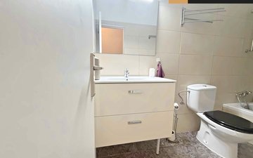 Property slide 20