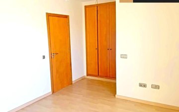 Property slide 25