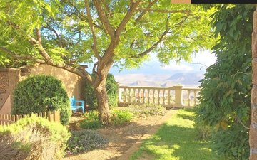 Property slide 18