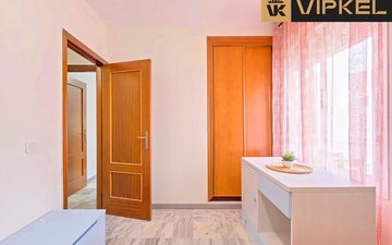 Property slide 14