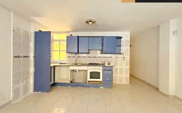 Property slide 7