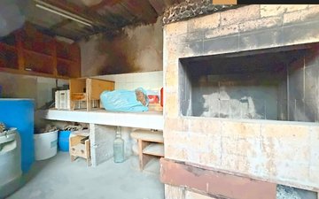 Property slide 46