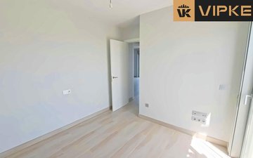 Property slide 22