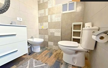 Property slide 31