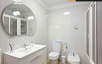 Property slide 16