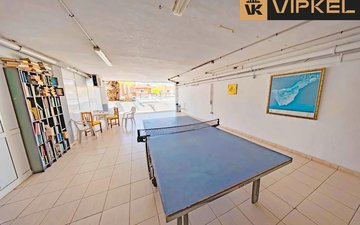 Property slide 17
