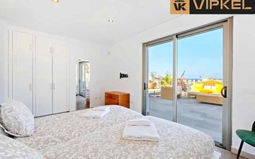 Property slide 28