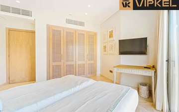 Property slide 15