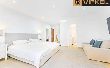 Property slide 25