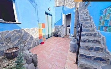 Property slide 40
