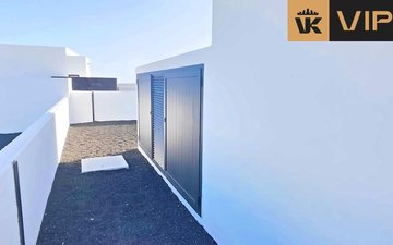 Property slide 14