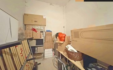 Property slide 17
