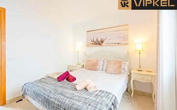 Property slide 24