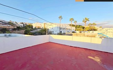 Property slide 72