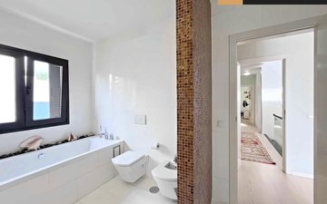 Property slide 51