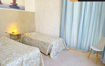 Property slide 40