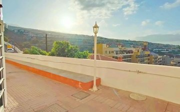Property slide 14
