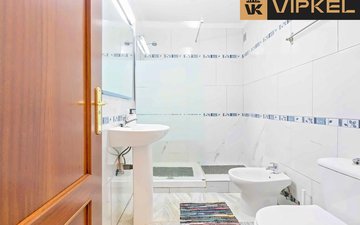 Property slide 23