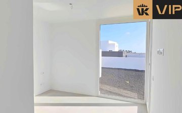 Property slide 22