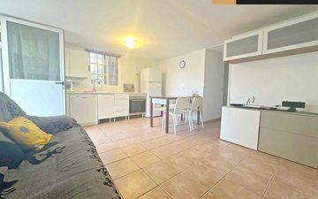 Property slide 16