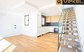 Property slide 14
