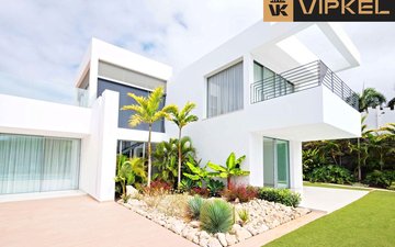 Property slide 25