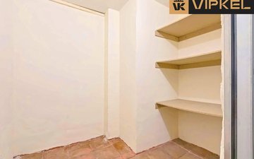 Property slide 30