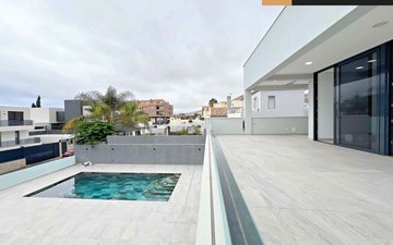 Property slide 16